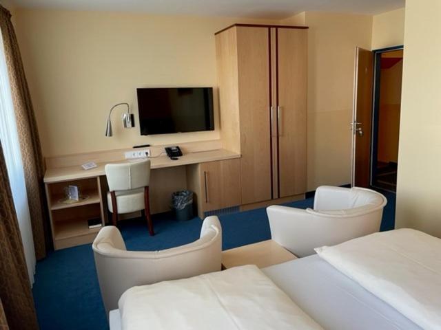 Hotel Apollo Garni Regensburg Ngoại thất bức ảnh