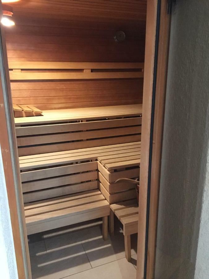 Hotel Apollo Garni Regensburg Ngoại thất bức ảnh